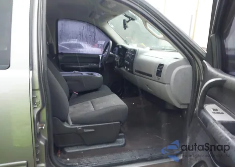 2009 Chevrolet Silverado 1500 Ls z USA, uszkodzony, nr VIN 3GCEC13C59G175880